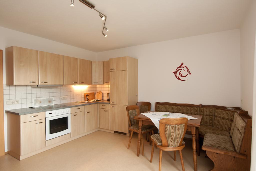 Appartment Lärchenalm Sankt Martin am Tennengebirge Rum bild