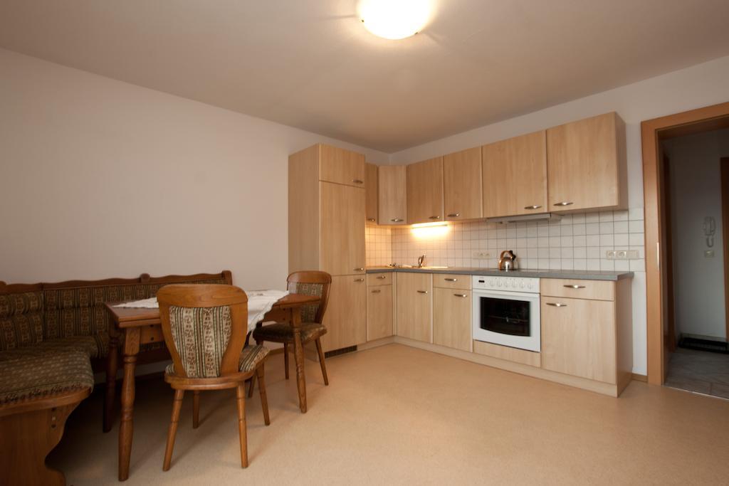 Appartment Lärchenalm Sankt Martin am Tennengebirge Rum bild